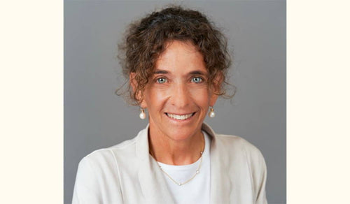 an interview with the co-founder + executive director at HairToStay